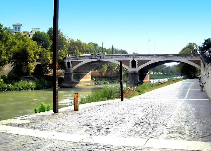 Helios Testaccio - Center Of בית הארחה רומא