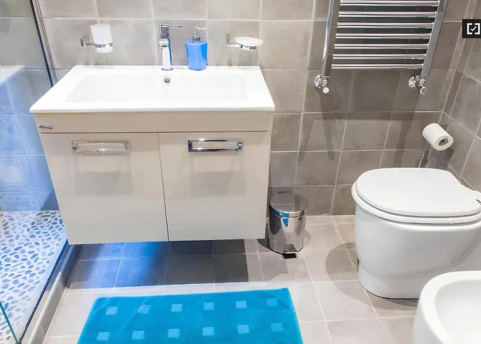 בית הארחה Helios Testaccio - Center Of רומא